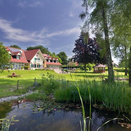 Hotel Litz - Das Erlebnishaus am Attersee Seewalchen Zimmer foto